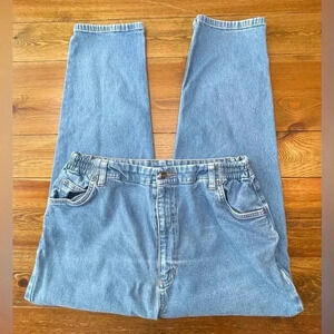 LL Bean | Women’s Petite 16 / Comfort Waist Jeans | Tapered Leg